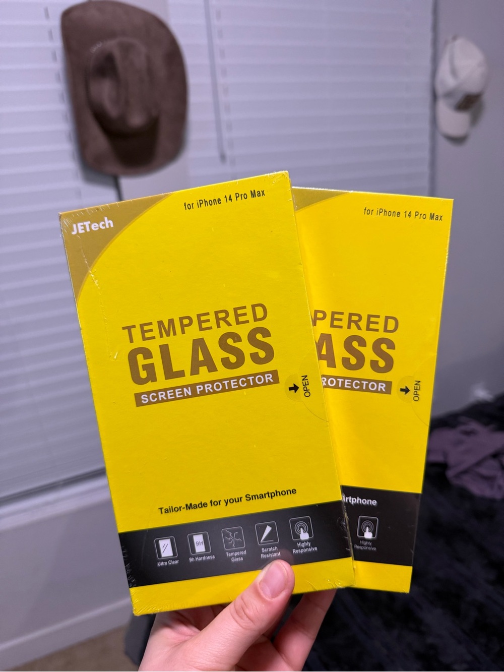 iPhone 14 Pro Max- Tempered Glass Screen Protector